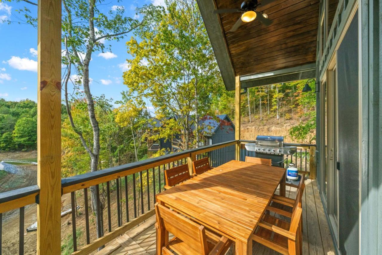 Cozy Cove Retreat W Lake View Hot Tub Firepit Dandridge Εξωτερικό φωτογραφία