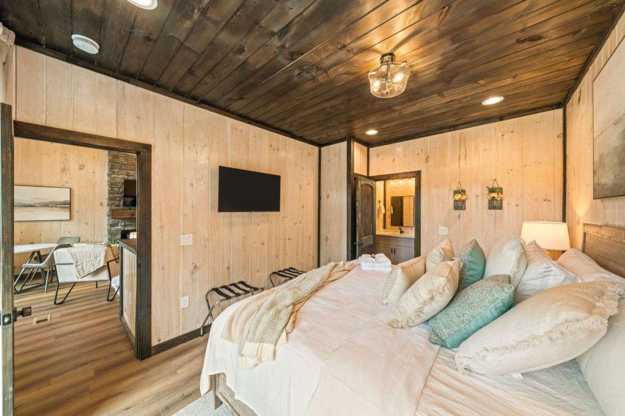 Cozy Cove Retreat W Lake View Hot Tub Firepit Dandridge Εξωτερικό φωτογραφία