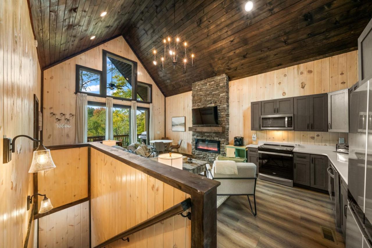 Cozy Cove Retreat W Lake View Hot Tub Firepit Dandridge Εξωτερικό φωτογραφία